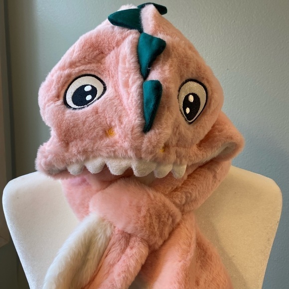 Super soft and cozy Dinosaur Hat and Scarf. Perfect for winter kids size 4T-8. - Picture 2 of 6